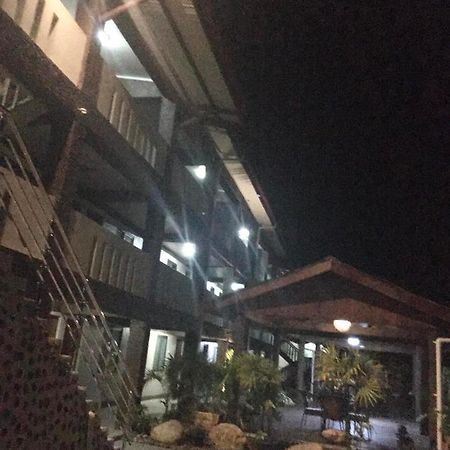 Nausori Airport Hotel Екстер'єр фото