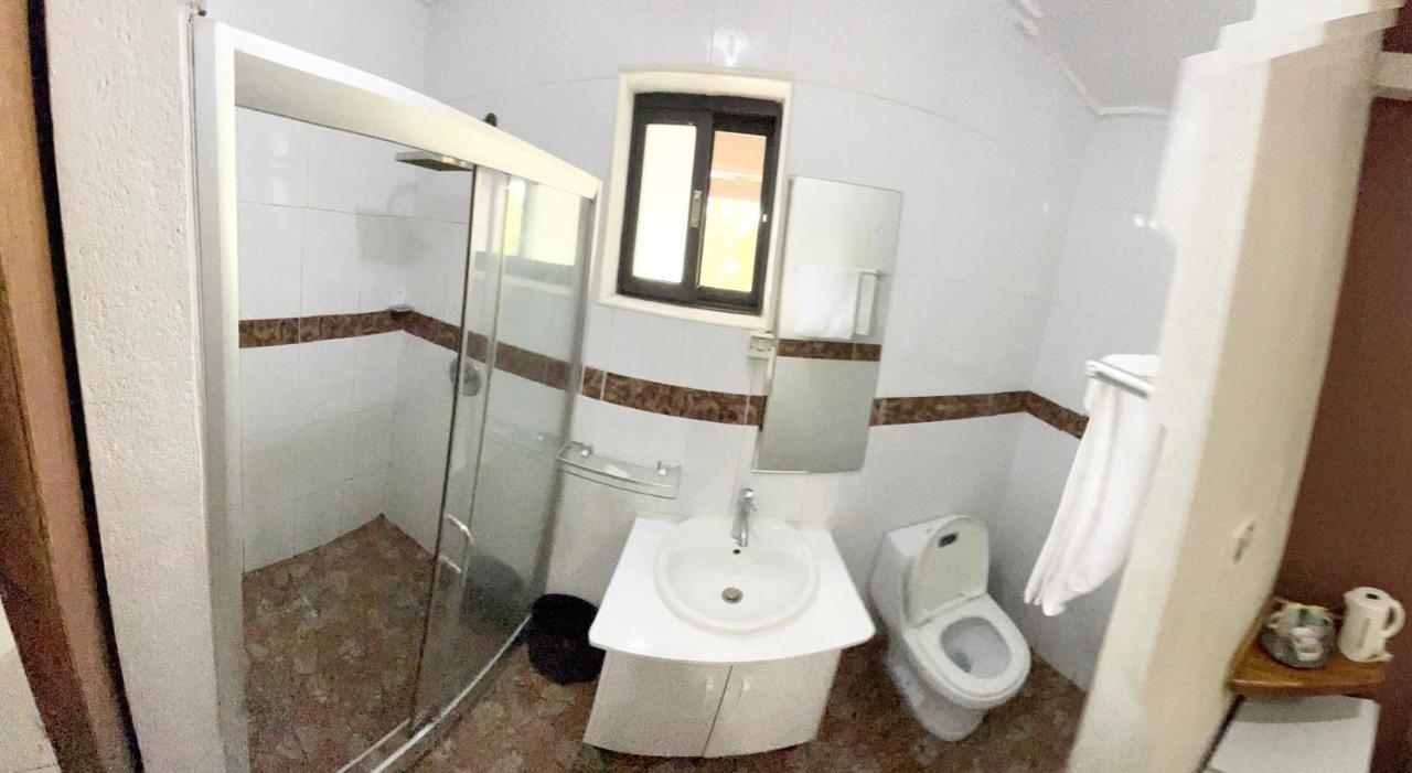 Nausori Airport Hotel Екстер'єр фото