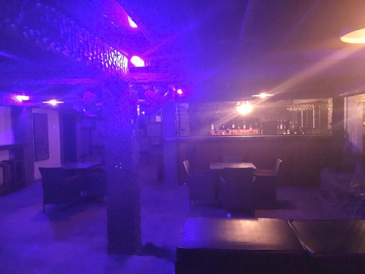 Nausori Airport Hotel Екстер'єр фото