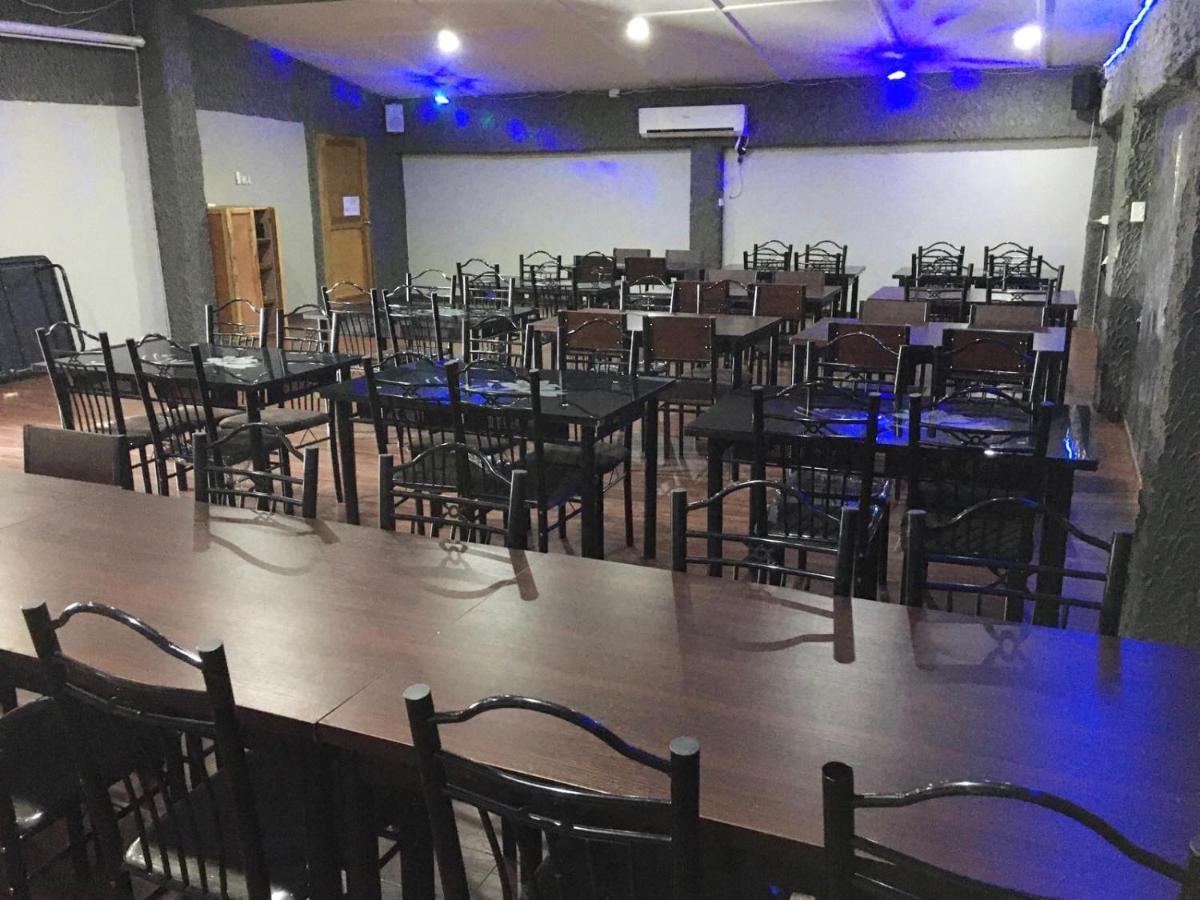 Nausori Airport Hotel Екстер'єр фото