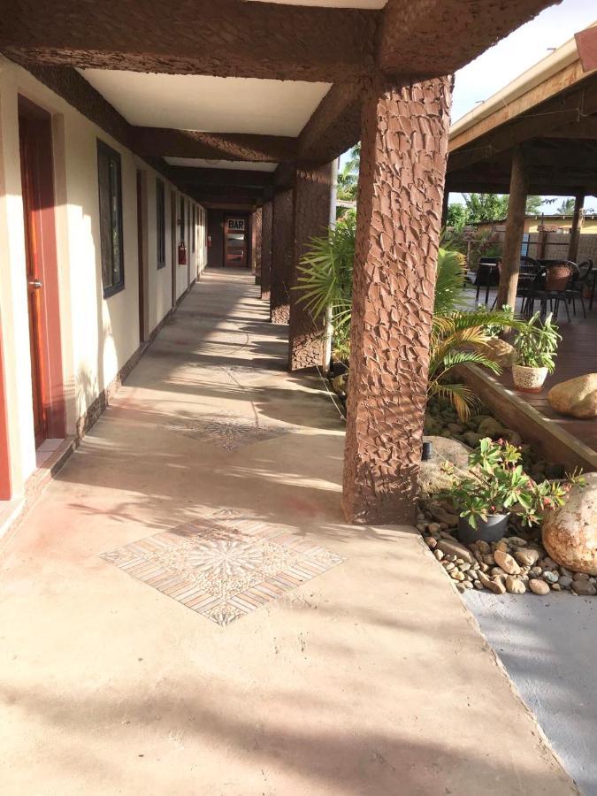 Nausori Airport Hotel Екстер'єр фото
