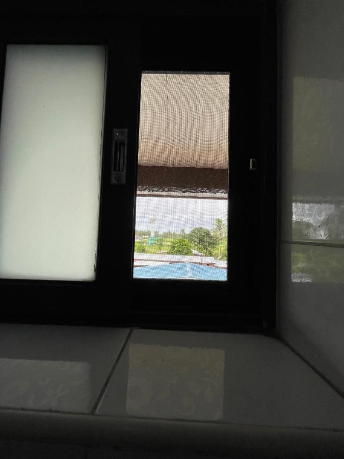 Nausori Airport Hotel Екстер'єр фото